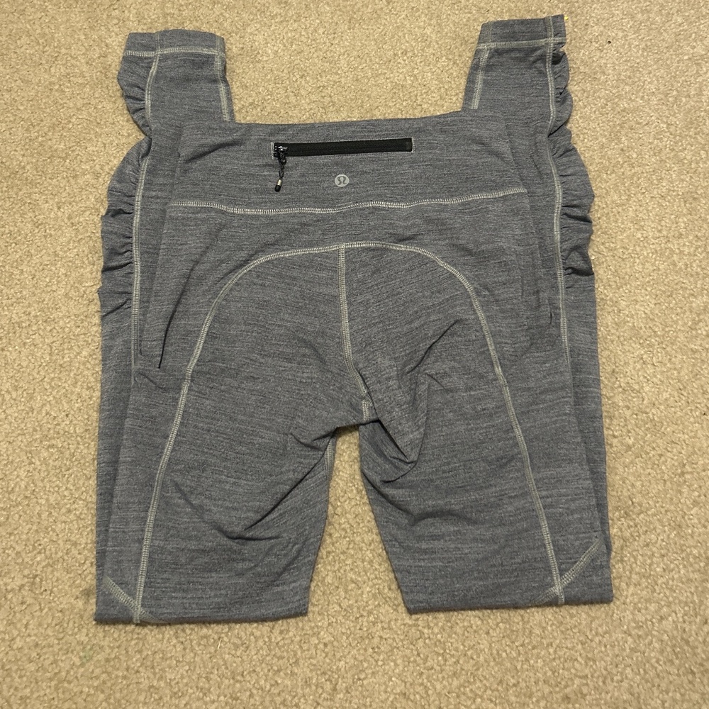 Lululemon leggings - Picture 4 of 4